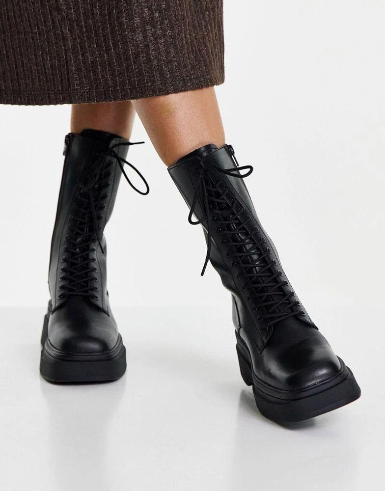 商品Vagabond|Vagabond Carla lace front flatform boots in black leather,价格¥1118,第3张图片详细描述