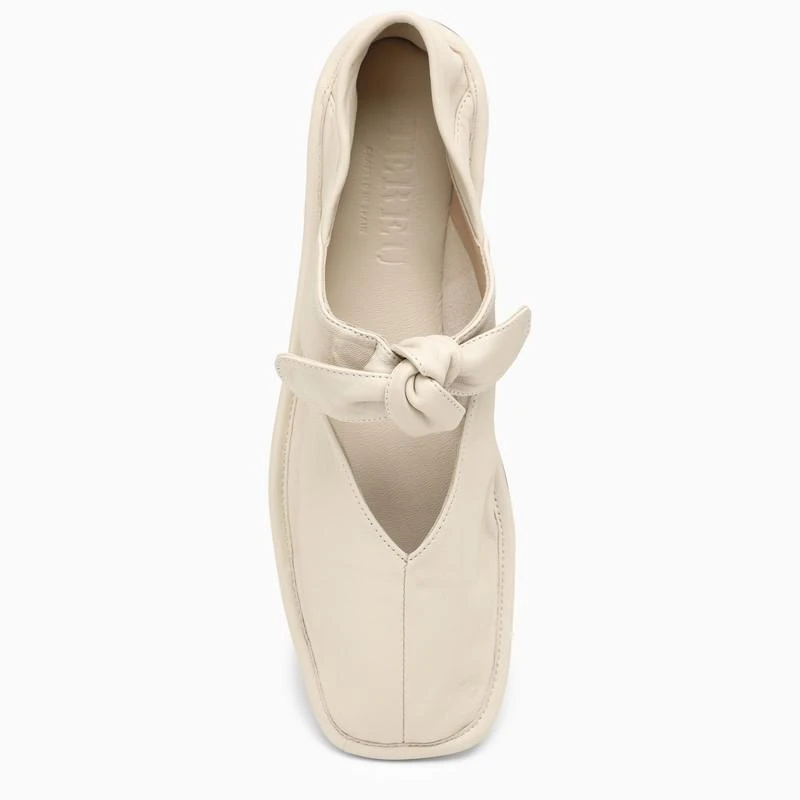 商品Hereu|Cream leather ballerina with bow,价格¥1270,第3张图片详细描述