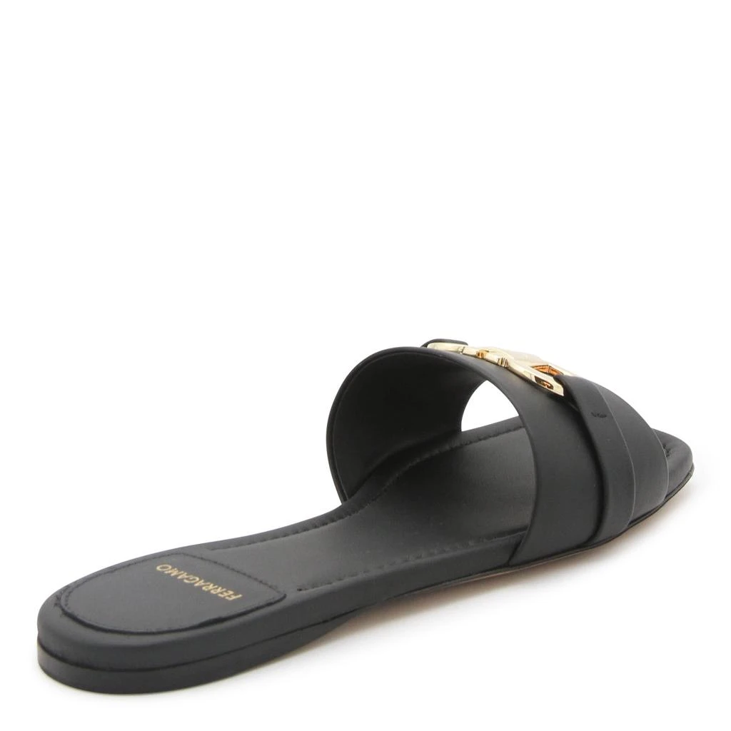 商品Salvatore Ferragamo|Ferragamo Flat shoes Black,价格¥3887,第3张图片详细描述