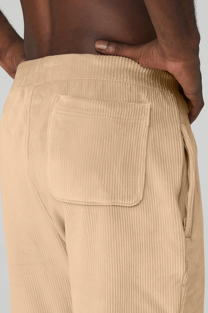 商品Alo|Velour Baller Pant - Sand Dune,价格¥1104,第4张图片详细描述