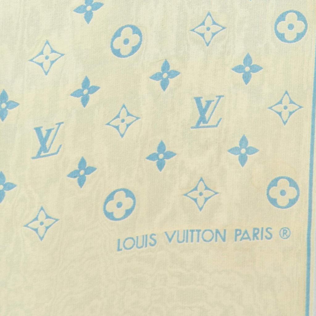 Louis Vuitton Blue & Yellow Monogram Jacquard Silk Scarf商品第3张图片规格展示