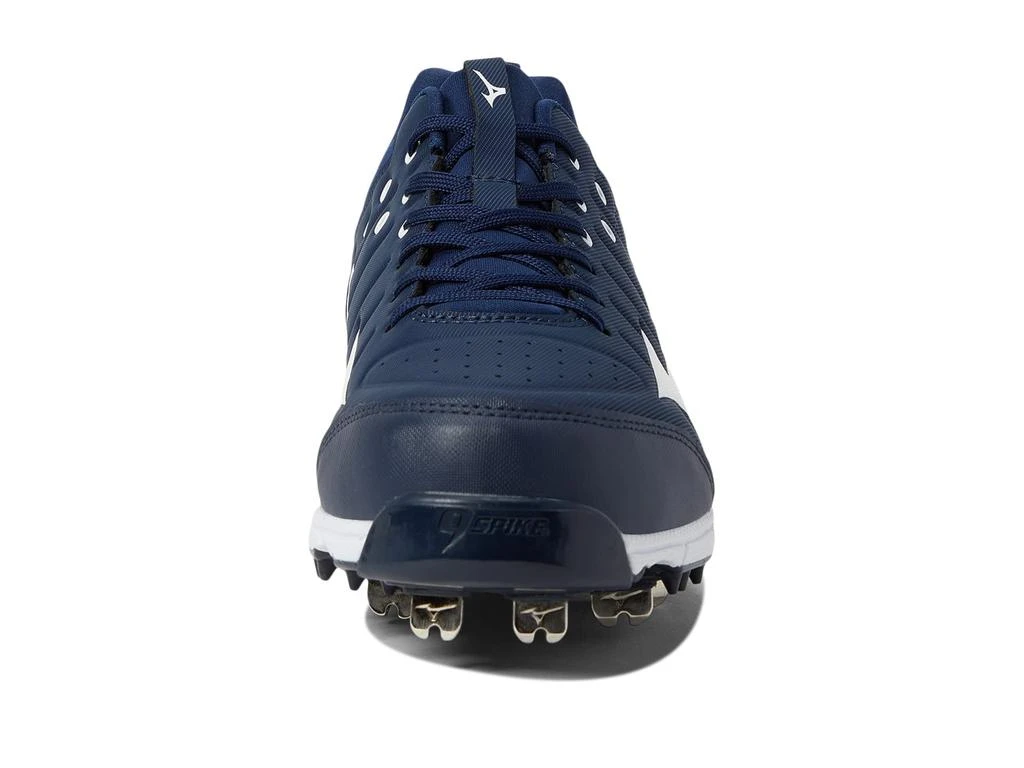 9 Spike™® Ambition 2 Low Metal Baseball Cleat 商品