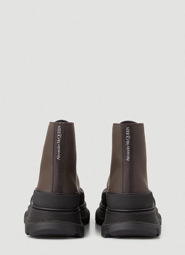 商品Alexander McQueen|Tread Slick Ankle Boots in Brown,价格¥3697,第4张图片详细描述