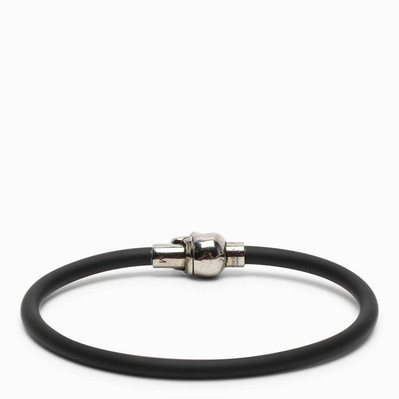 商品Alexander McQueen|Silver Skull bracelet in black rubber,价格¥1581,第5张图片详细描述