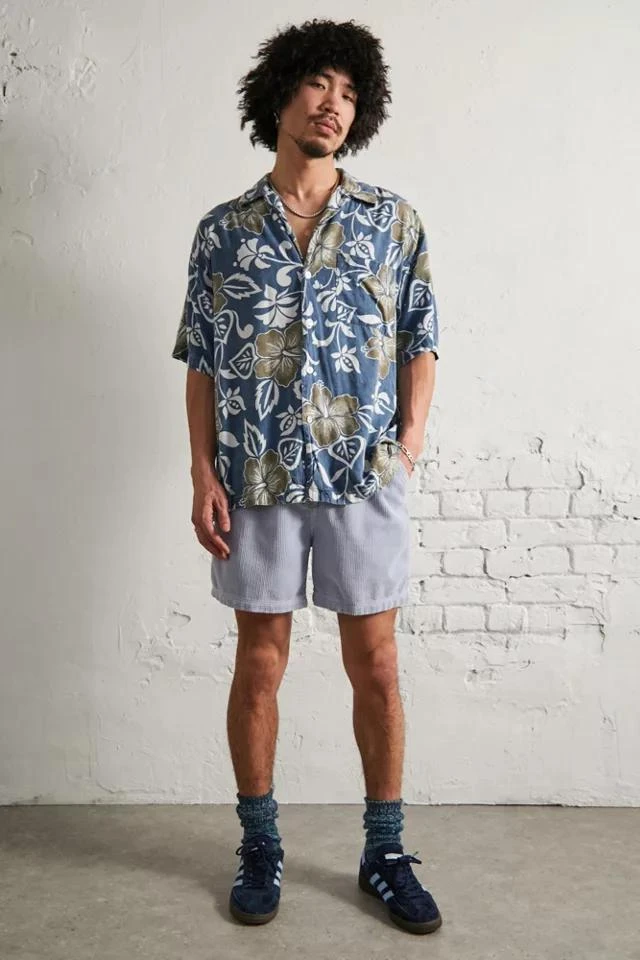 商品BDG|BDG Blue Corduroy Short,价格¥403,第3张图片详细描述