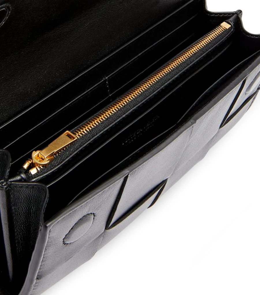 商品Bottega Veneta|Leather Intreccio Flap Wallet,价格¥6925,第3张图片详细描述