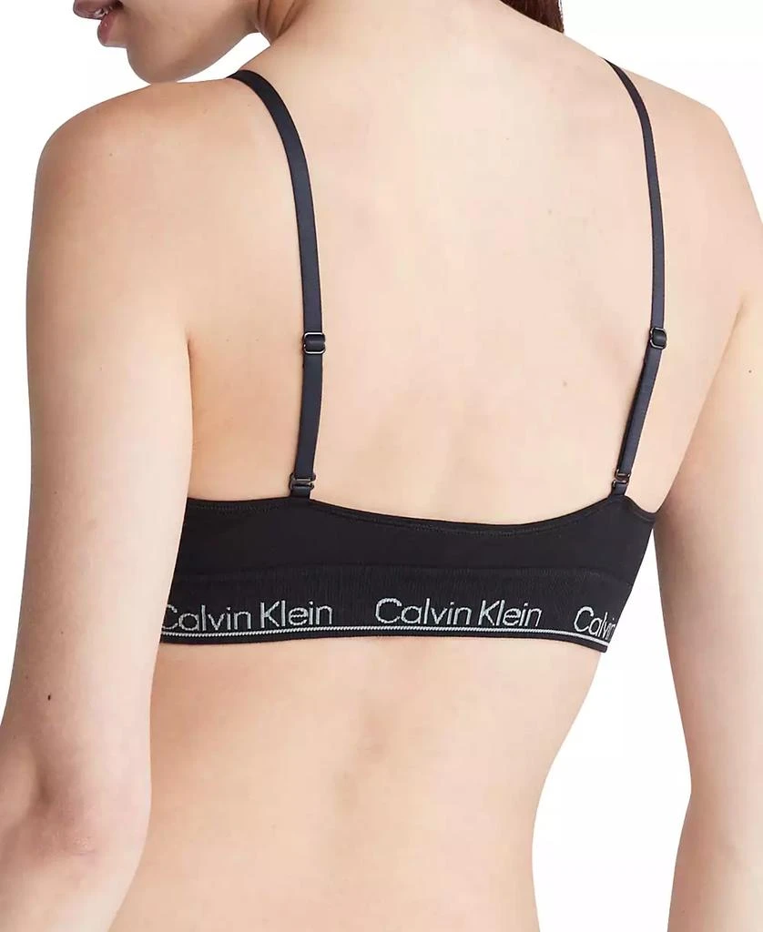 商品Calvin Klein|Modern Seamless Naturals Lightly Lined Triangle Bralette QF7093,价格¥178,第4张图片详细描述