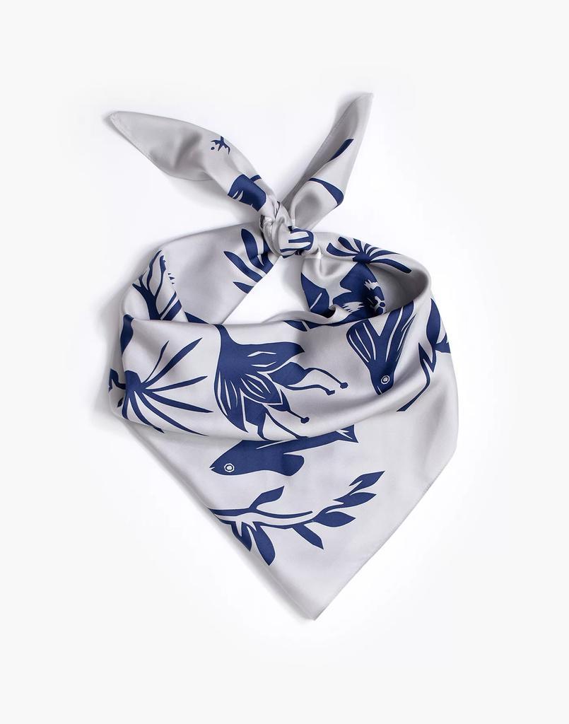 商品Madewell|Winona Irene Silk Flying Fish Flying Bird Square Scarf,价格¥473,第3张图片详细描述