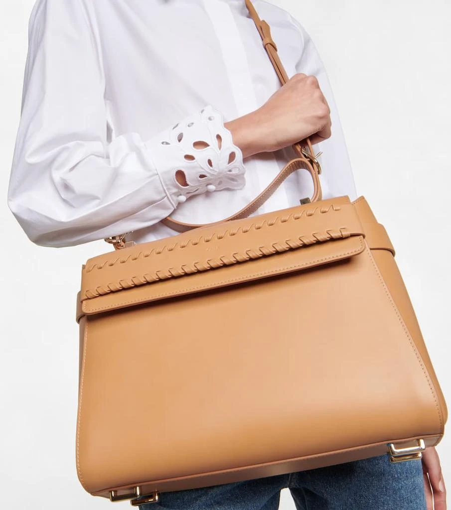 商品Chloé|Nacha leather shoulder bag,价格¥22841,第2张图片详细描述