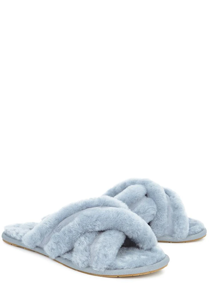商品UGG|Scuffita light blue shearling slippers,价格¥636,第2张图片详细描述