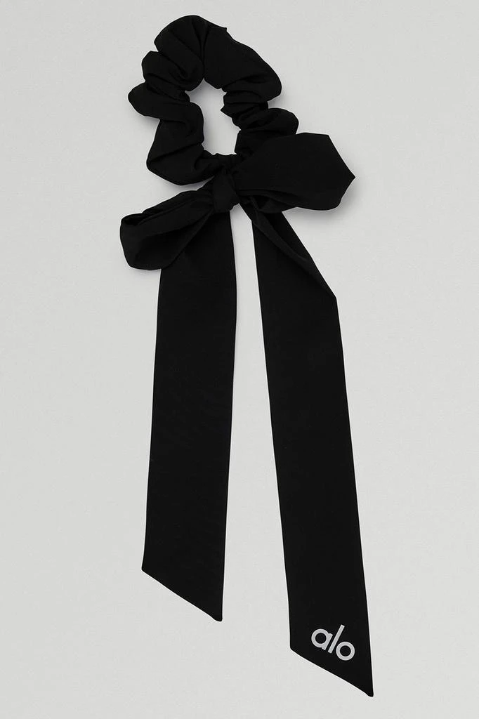 商品Alo|Love Knots Tie Scrunchie - Black,价格¥211,第1张图片