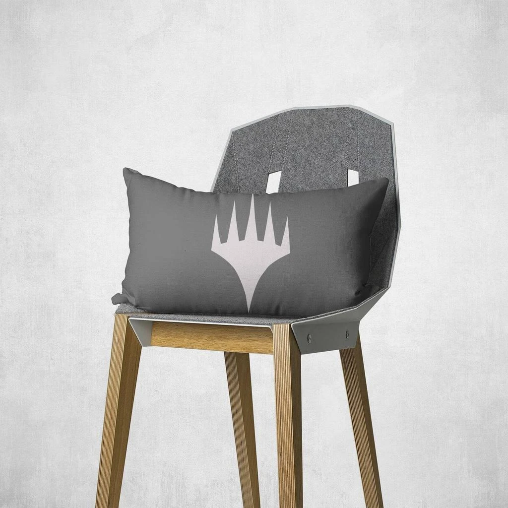 商品Original Hero|Magic: The Gathering Theros: Beyond Death Helmet Profile Rectangular Cushion,价格¥226,第3张图片详细描述