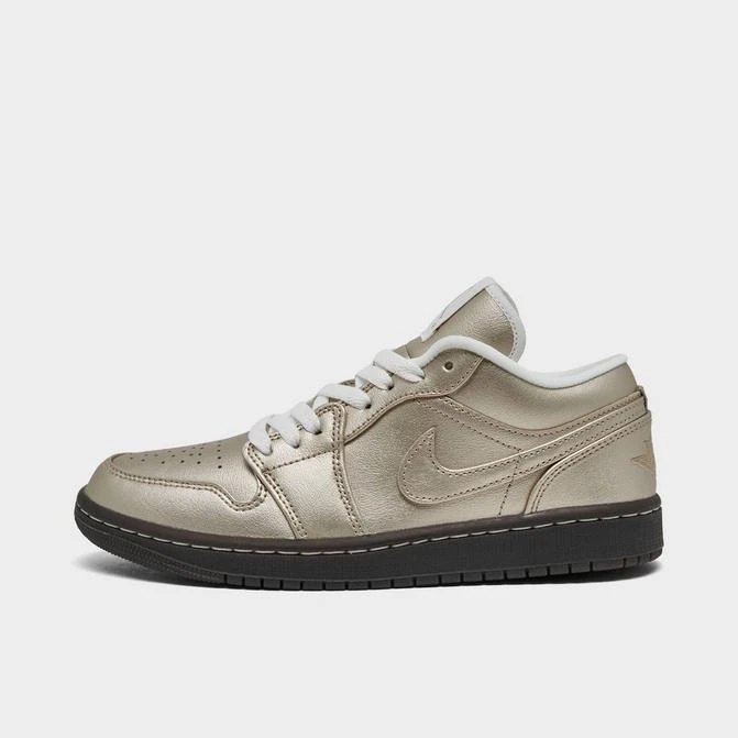 商品Jordan|Women's Air Jordan Retro 1 Low SE Casual Shoes,价格¥937,第1张图片