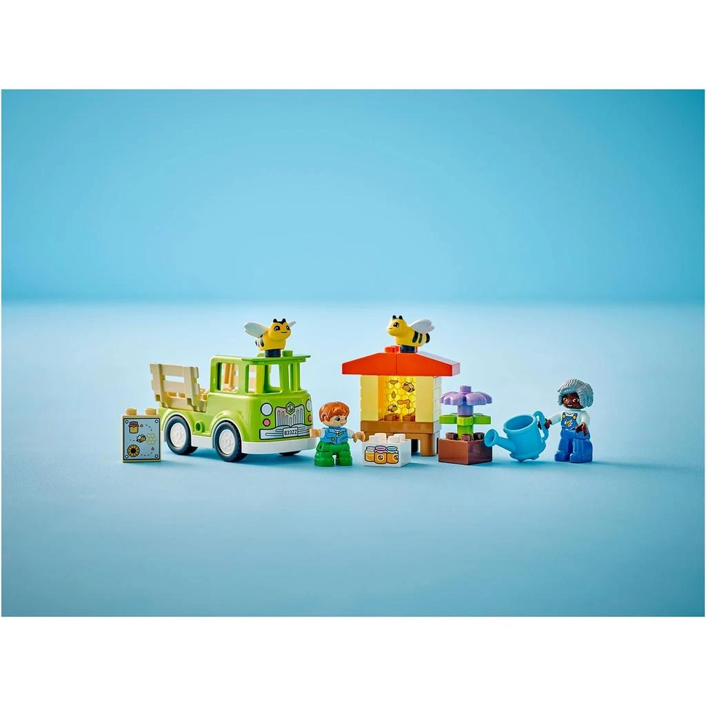 商品LEGO DUPLO Town Caring for Bees & Beehives Toy 10419,价格¥202,第4张图片详细描述