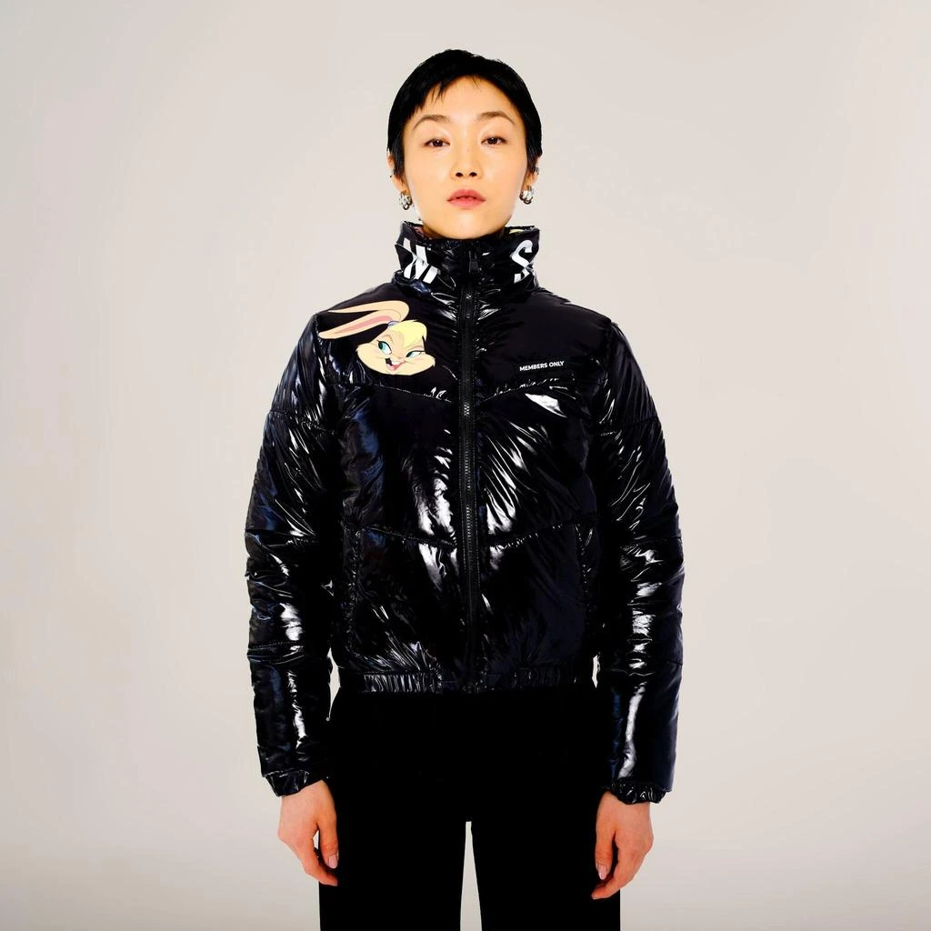 商品Members Only|Women's Space Jam High Shine Puffer with Printed Jacket,价格¥319,第3张图片详细描述