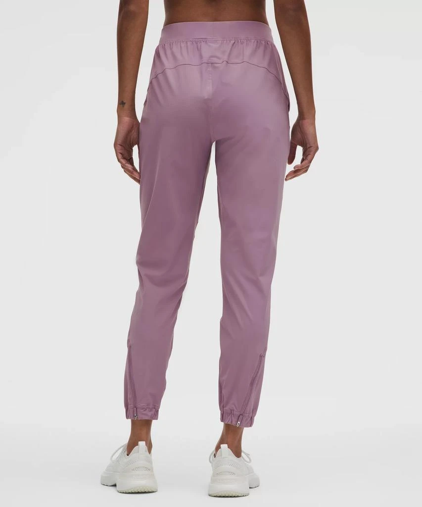 Adapted State High-Rise Jogger *Regular 商品