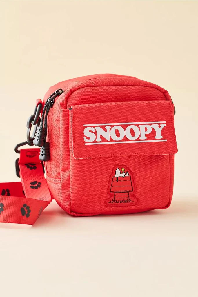 商品Retrospekt|Retrospekt X Peanuts Snoopy Instant Camera Bag,价格¥258,第1张图片