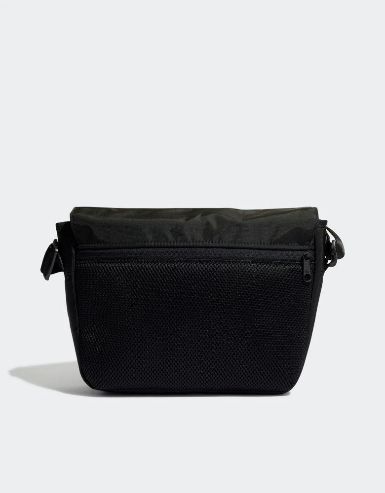 商品Adidas|adidas Originals Adicolor cross body messenger bag,价格¥357,第2张图片详细描述