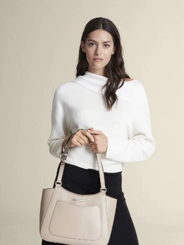 商品DKNY|Medium Sutton Leather Satchel,价格¥752,第2张图片详细描述