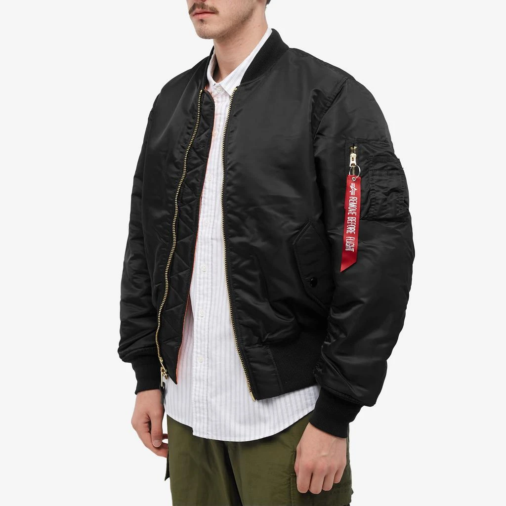 商品Alpha Industries|Alpha Industries Classic MA-1 Jacket,价格¥1081,第2张图片详细描述