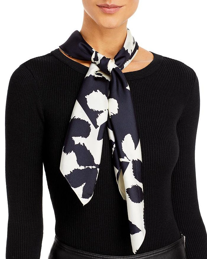 商品Echo Design|Floral Silk Square Scarf,价格¥663,第1张图片