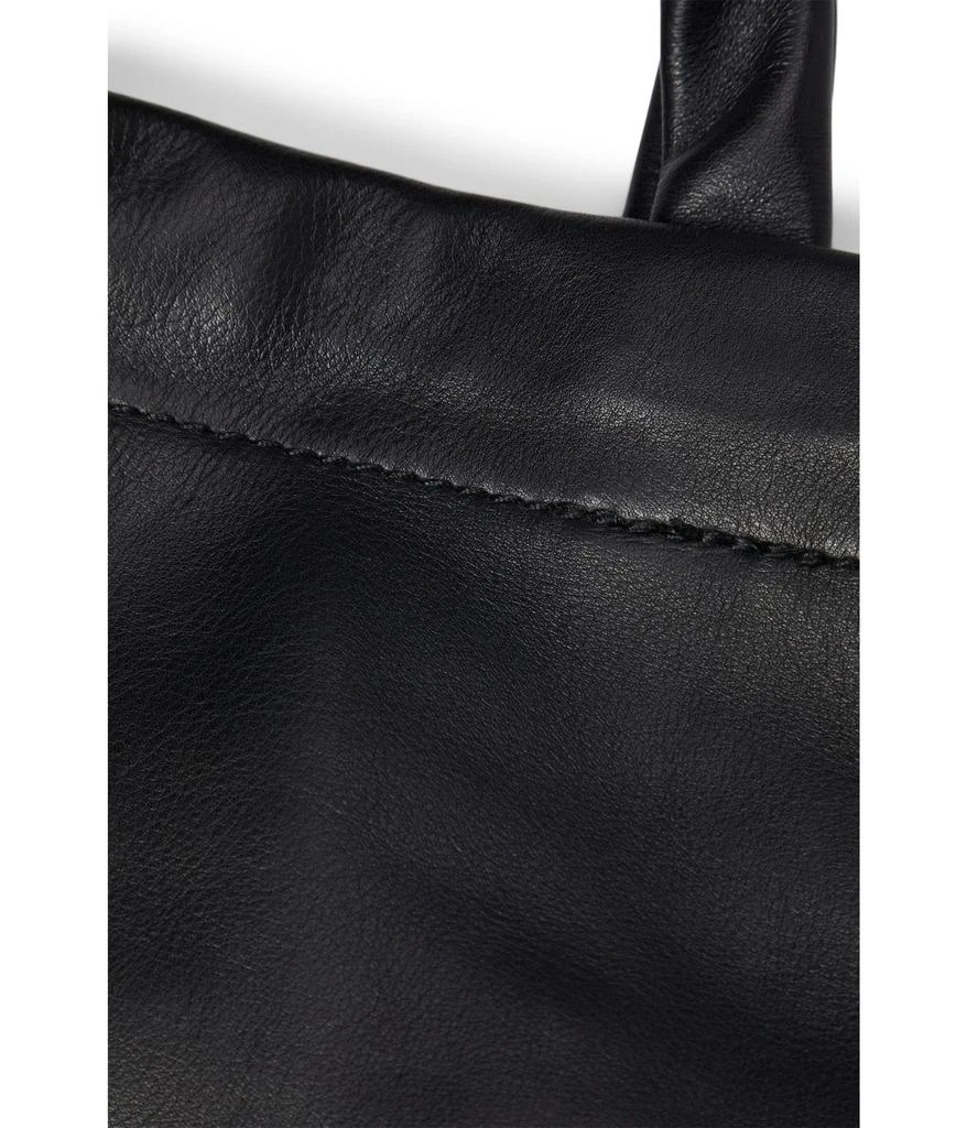 商品Madewell|The Piazza Mini Crossbody Bag,价格¥843,第4张图片详细描述