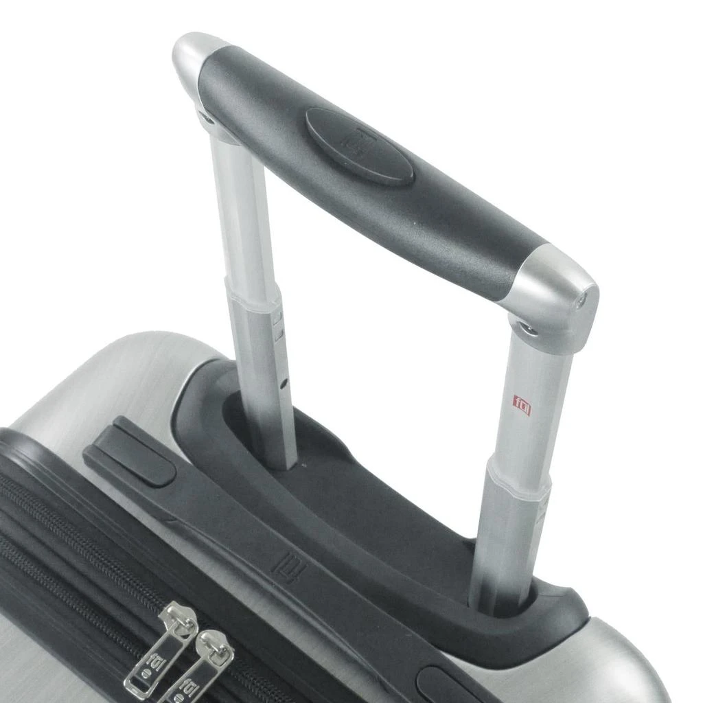 商品Star Wars Ful|Darth Vader Embossed 21in Spinner Suitcase,价格¥967,第4张图片详细描述