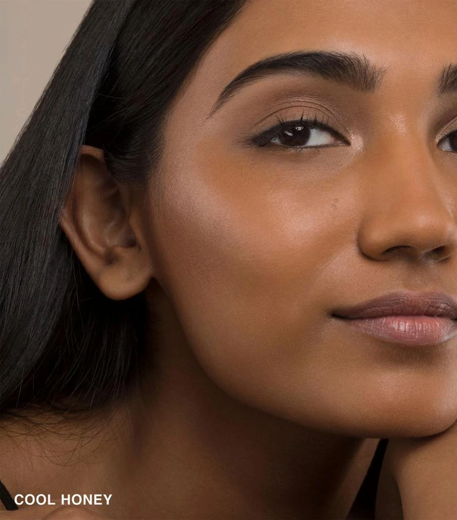 Skin Long-Wear Weightless Foundation 商品