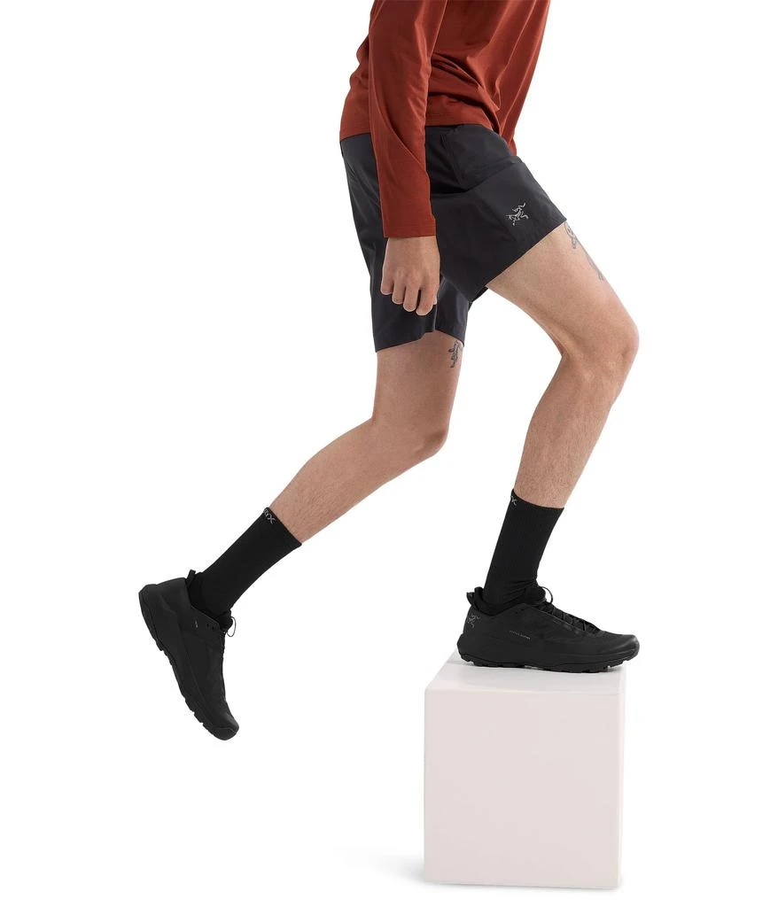 商品Arc'teryx|始祖鸟 男士户外速干短裤,价格¥556,第3张图片详细描述