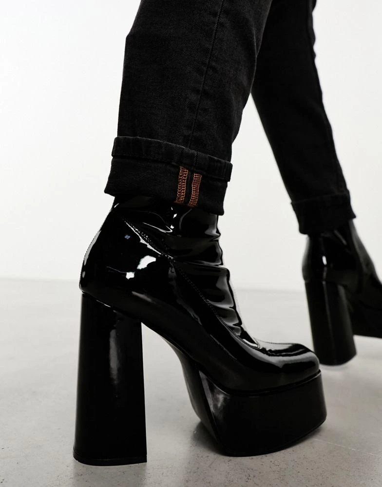 商品Koi Footwear|KOI platform heeled ankle boots in black patent,价格¥428,第3张图片详细描述