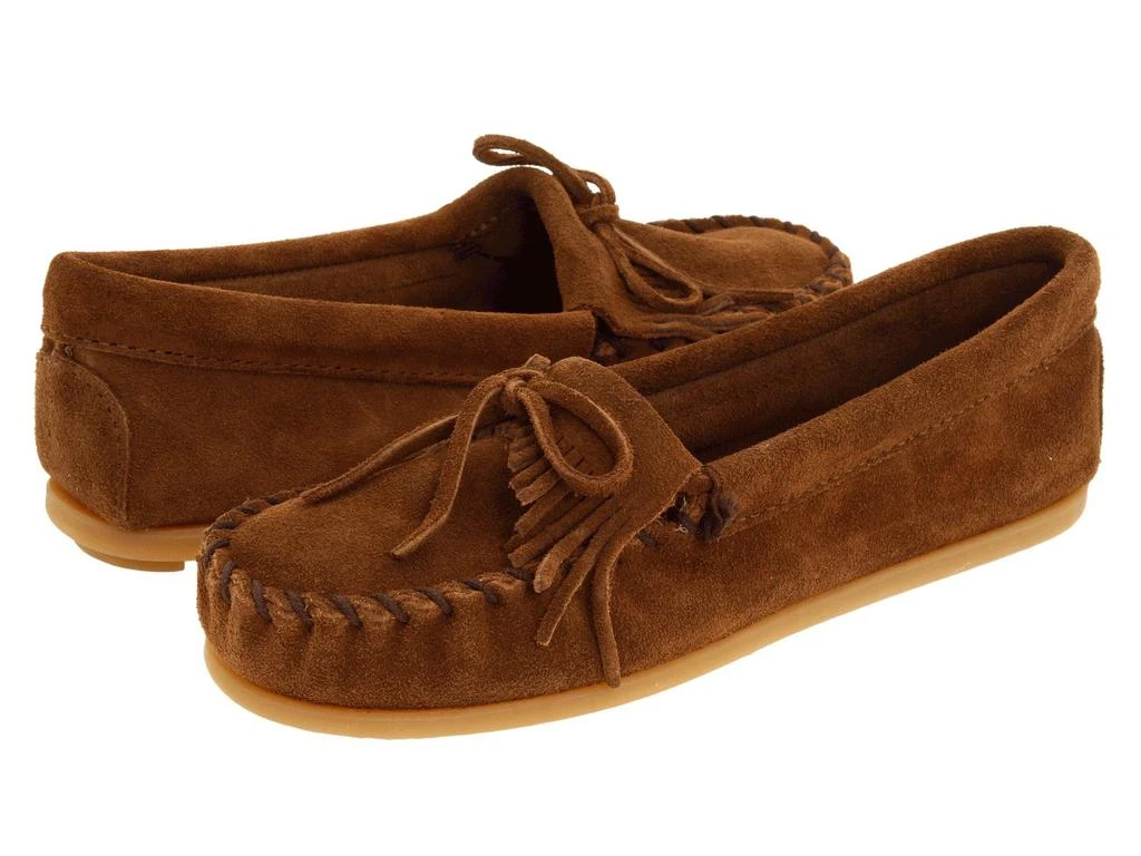 商品Minnetonka|Kilty Suede Moc 儿童麂皮平底鞋,价格¥186,第1张图片