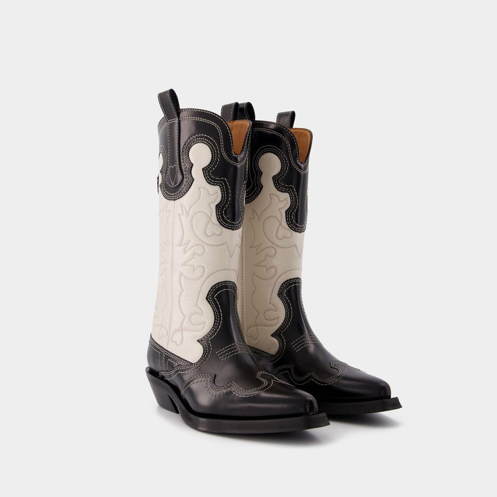 Mid Shaft Embroidered Western Boots in Black Leather商品第2张图片规格展示