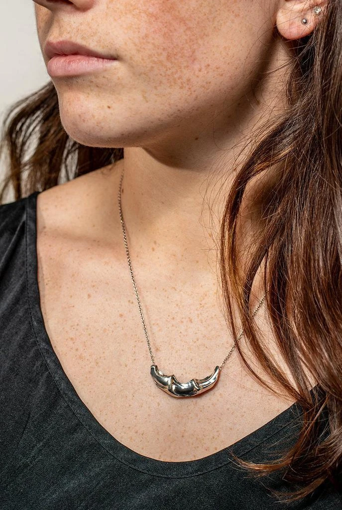 商品SEEKD|Moon statement necklace in eco sterling silver,价格¥2044,第2张图片详细描述