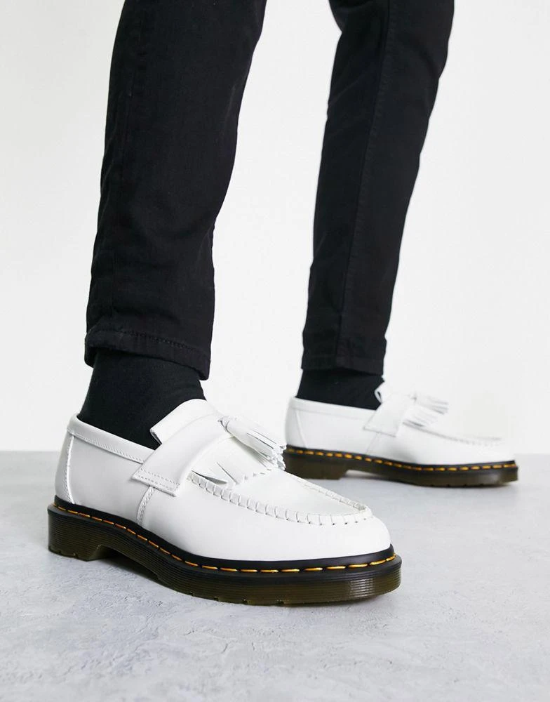 商品Dr. Martens|Dr Martens Adrian YS tassel loafers in white smooth,价格¥779,第3张图片详细描述