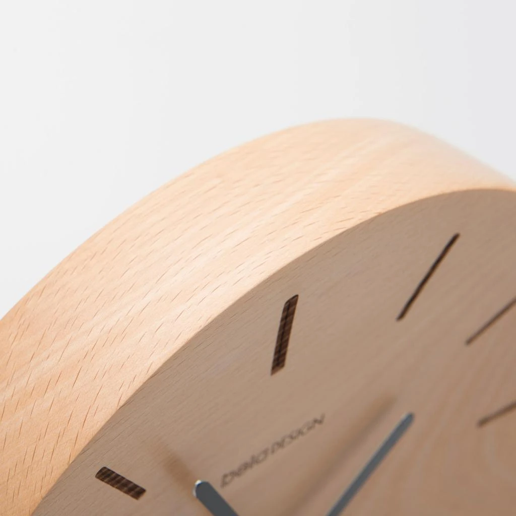 商品The Decent Living|Beech Wood Wall Clock - Line,价格¥714,第3张图片详细描述