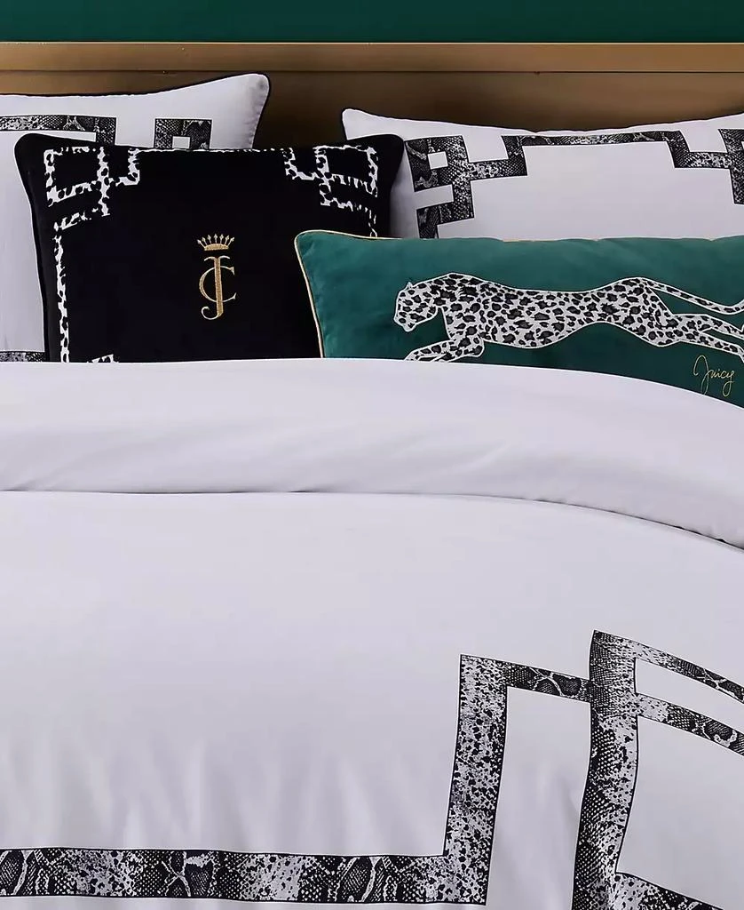 商品Juicy Couture|Lattice Embroidered Velvet Decorative Pillow, 20" x 20",价格¥260,第2张图片详细描述