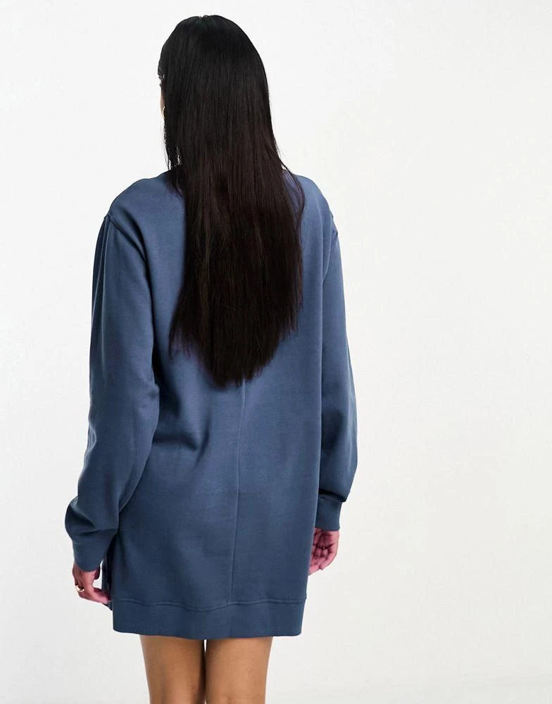 商品ASOS|ASOS DESIGN oversized mini sweatshirt dress in blue,价格¥178,第3张图片详细描述