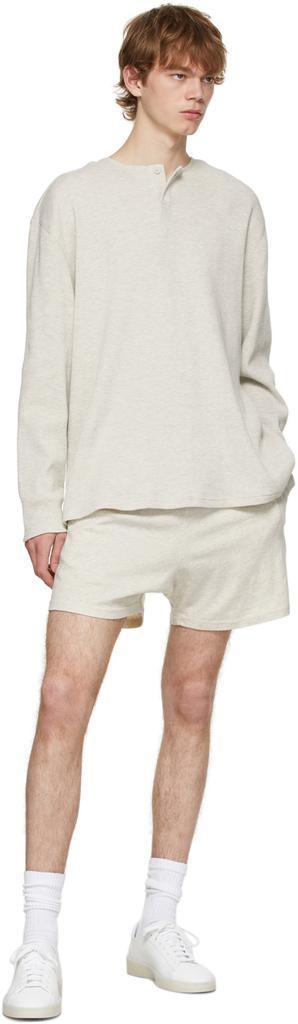 商品Essentials|Off-White Logo Lounge Shorts,价格¥471,第6张图片详细描述