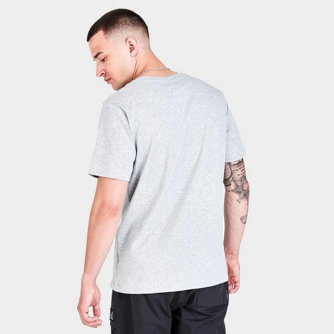 Men's New Balance Essentials Metallic Logo Short-Sleeve T-Shirt 商品