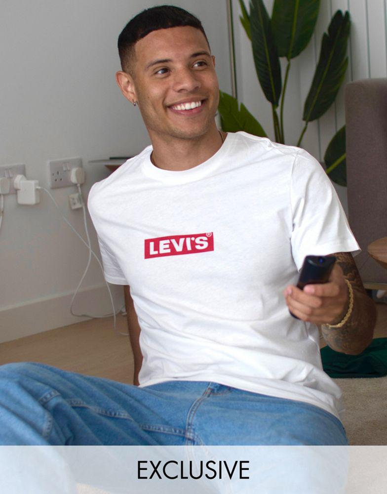 Levi's small chest boxtab logo t-shirt in white商品第1张图片规格展示