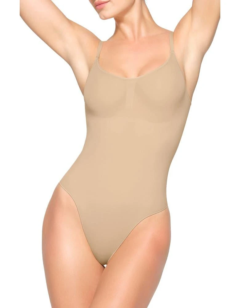 商品SKIMS|Everyday Sculpt Bodysuit,价格¥283,第1张图片