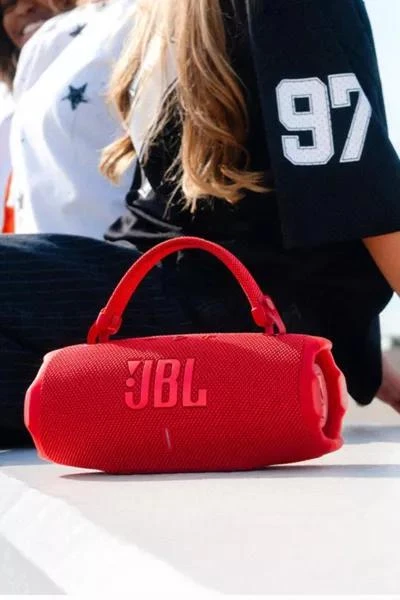 商品JBL|JBL Charge 6 Portable Bluetooth Speaker,价格¥1495,第1张图片