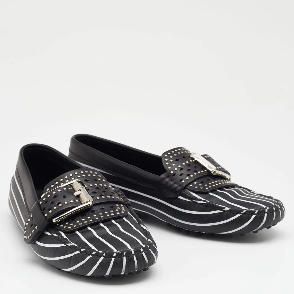 商品[二手商品] Tod's|Tod's Black/White Striped Leather Embellished Slip On Loafers Size 38,价格¥859,第4张图片详细描述