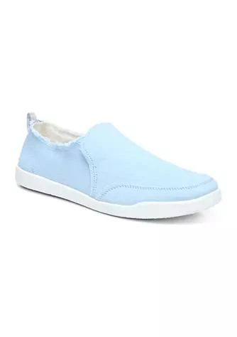 商品VIONIC|Malibu Canvas Sneakers,价格¥485,第1张图片详细描述