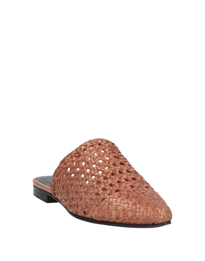 商品MARCO FERRETTI|Mules and clogs,价格¥355,第2张图片详细描述