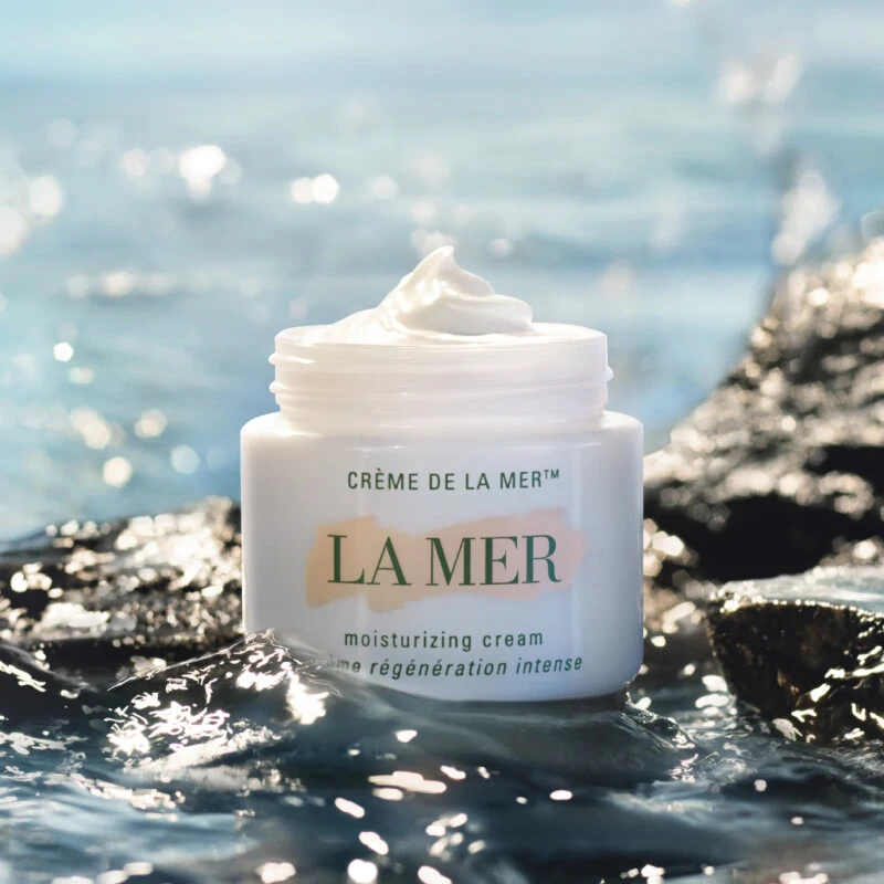 LA MER 海蓝之谜舒愈四件套 精粹水150ml 浓缩精华50ml 润唇膏9g 经典面霜60ml  商品