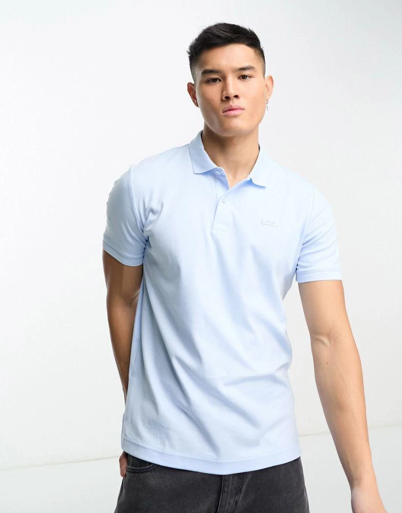 商品Calvin Klein|Calvin Klein slim fit polo shirt in light blue,价格¥593,第4张图片详细描述