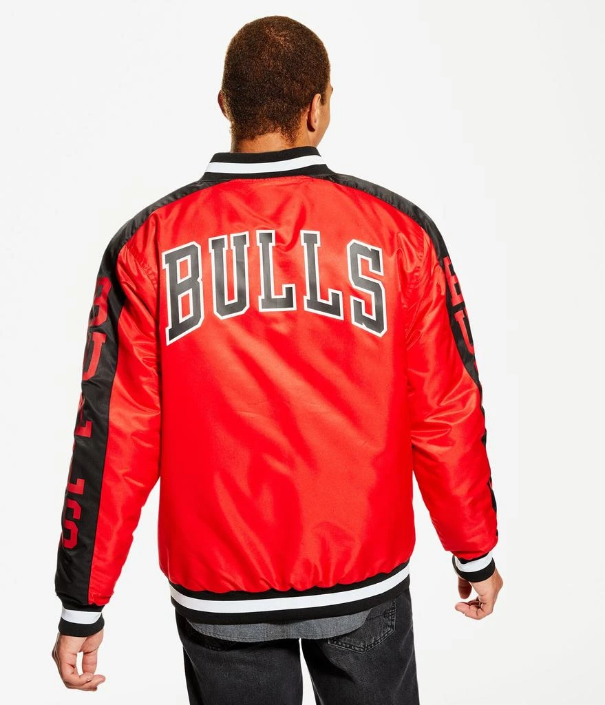 商品Aeropostale|Aeropostale Men's Chicago Bulls Bomber Jacket,价格¥200,第4张图片详细描述