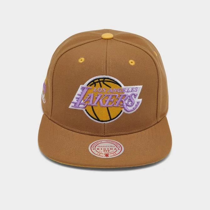 商品Mitchell and Ness|Mitchell & Ness Los Angeles Lakers NBA Wheat Hardwood Classics Snapback Hat,价格¥112,第3张图片详细描述