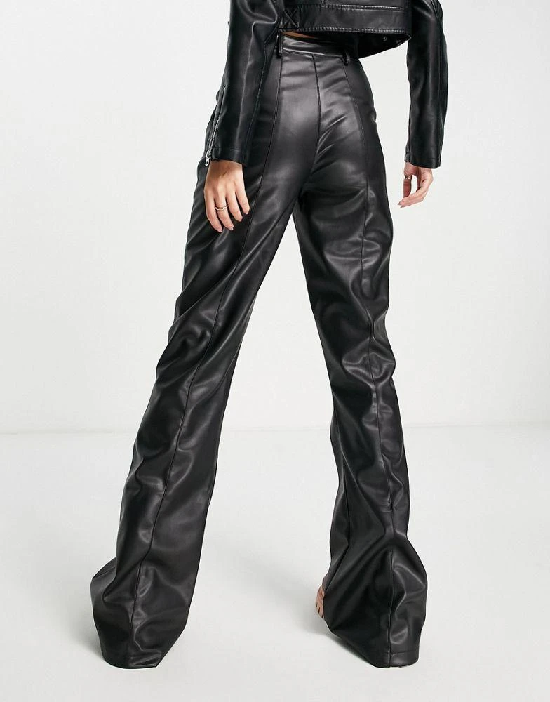 商品ego|Ego x Jess Hunt maxi leather look flare trouser in black,价格¥226,第2张图片详细描述